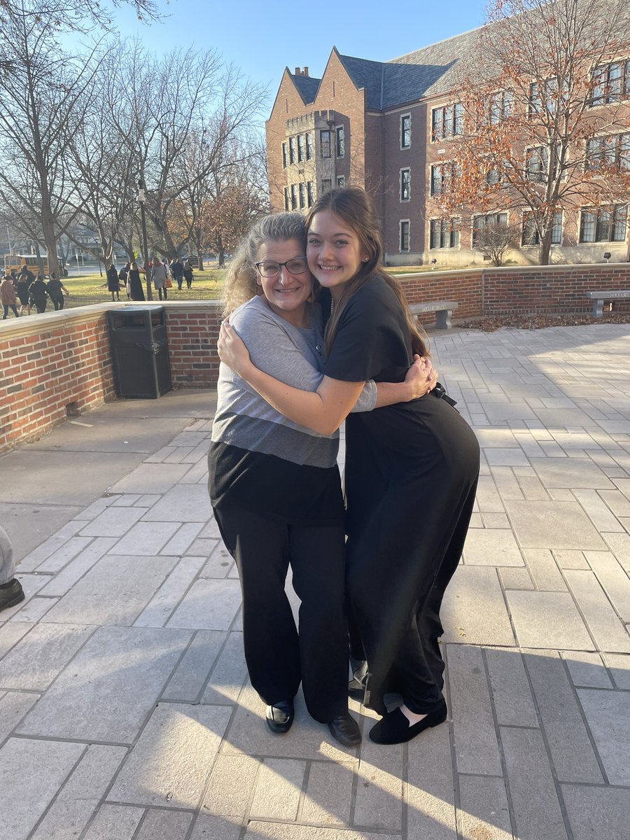 BogardLily's tweet photo. super grateful to have performed with the NEKMEA district honor choir for one last go around! also super grateful for my cool choir director @BL_Choirs 🤍 https://t.co/JzEoHlQse6