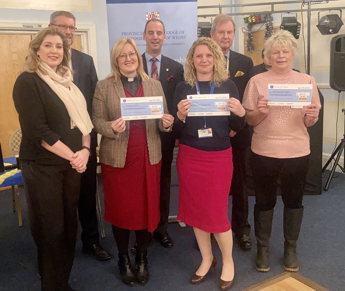 RogerMaber's tweet photo. Deputy Lieutenant Col Charles Ackroyd, @PennyMordaunt and @jw_hamble presented awards at  tonight's Community Chest Charity evening. 3 local charities received cash awards from monies raised by local @HantsMason and @OrderWomen members as part of their @portsmouthnews partnership https://t.co/UVe5Nu0aKP