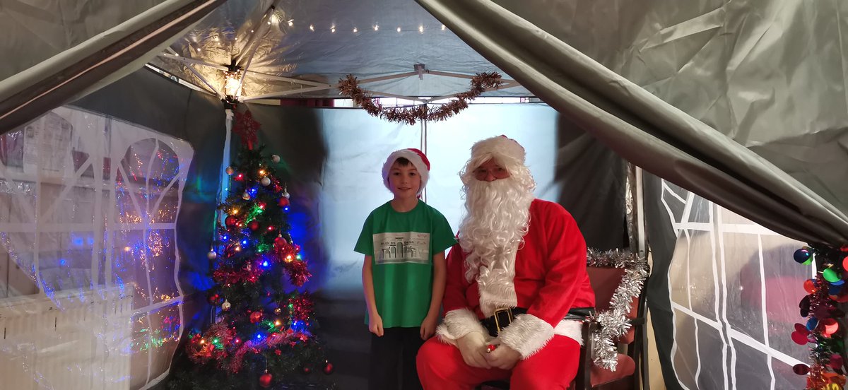 BillyBsDream's tweet photo. Billy b's festive fun raise £662 today for @savegrangelido https://t.co/SvoYwlzKFj