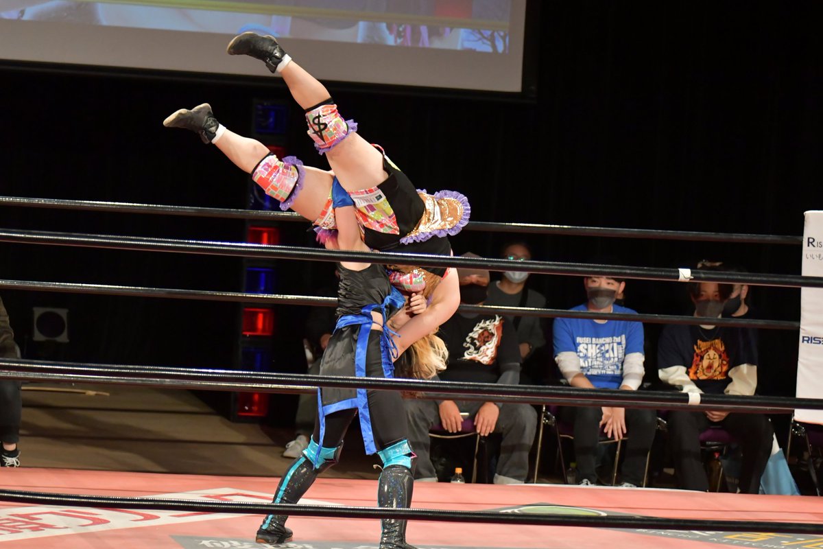 dasadasaotoko's tweet photo. くまもと駅前プロレス
第一試合④
マドレーヌ選手の頑張りが良いな。
#zero1pro #くまもと駅前プロレス #2AW #笹村あやめ https://t.co/2y7Nkx4b8o