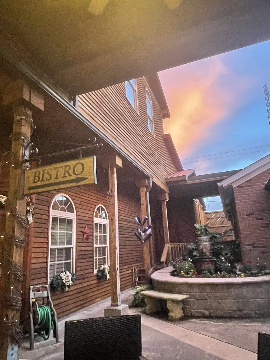 Angela Nine tweet media