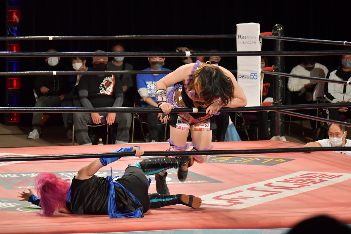 dasadasaotoko's tweet photo. くまもと駅前プロレス
第一試合④
マドレーヌ選手の頑張りが良いな。
#zero1pro #くまもと駅前プロレス #2AW #笹村あやめ https://t.co/2y7Nkx4b8o