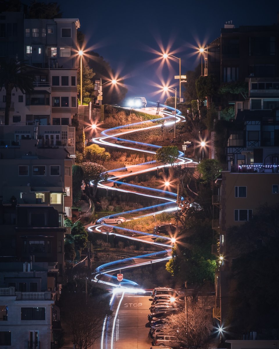 shainblum's tweet photo. "Urban Pinball" 

I am super excited to share my first cityscape mint with you all, available via @withFND!
#nftphotography https://t.co/elNIVH6IvV