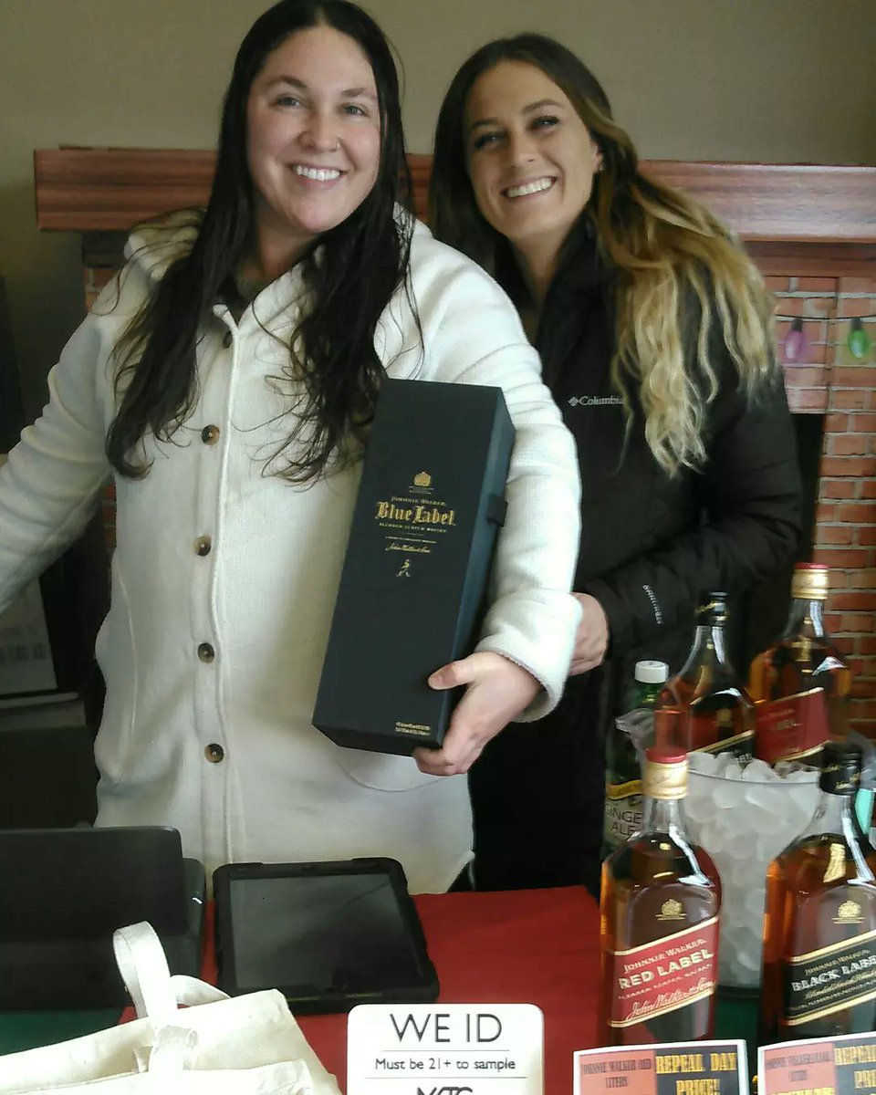 Today is the big day!
15% off all beer, wine, cider and spirits!
Whiskey drinking starts now!!
#Christmas #giftideas #savemoney 
#drinkwhiskey #repealday #repealofprohibitoon