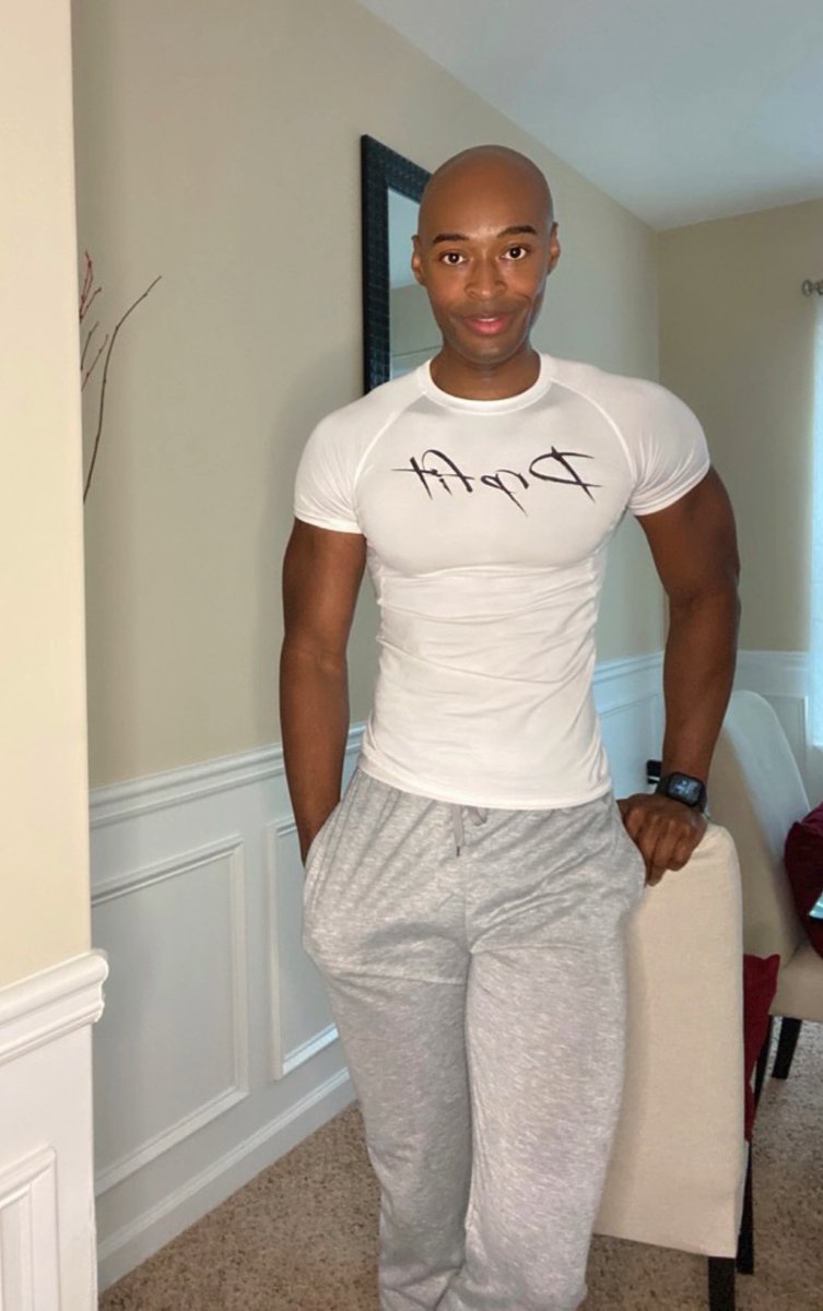 drpfit's tweet photo. https://t.co/OkangA3v6h #blackownedbusiness #mensapparel #fitnessapparel #womenapparel #drpfit #letsgetit #blacklivesmatter #pride🌈 #lgbtq🌈 #fitnesslife @theellenshow @shaunt @tylerperry @oprah #nike #reebok #underarmour #gymshark #gymmotivation #fitnessjourney #buyblack https://t.co/KHry3eYDku
