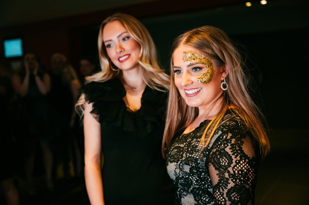 EmiratesOT's tweet photo. Hands up if you've missed this? 😍🙋
Our Winter Opener shared Christmas party night was so much fun last night, we can't wait to do it all over again tonight 🥳
Don't forget to share all your best party snaps with us using #EOTXmas📸 https://t.co/1JKHQnWtlv