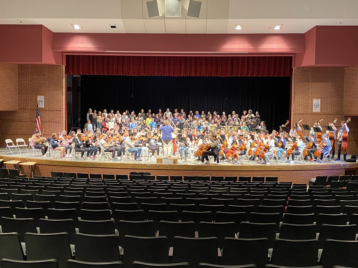 Let the NHS Music Department help you get in the holiday spirit! Band, Orchestra, Choir Concert tomorrow at 2:00 in the Carson Theater <a href="/PantherOrchDork/">Norfolk Orchestra</a> <a href="/NHSPantherBand1/">NHSPantherBand</a>