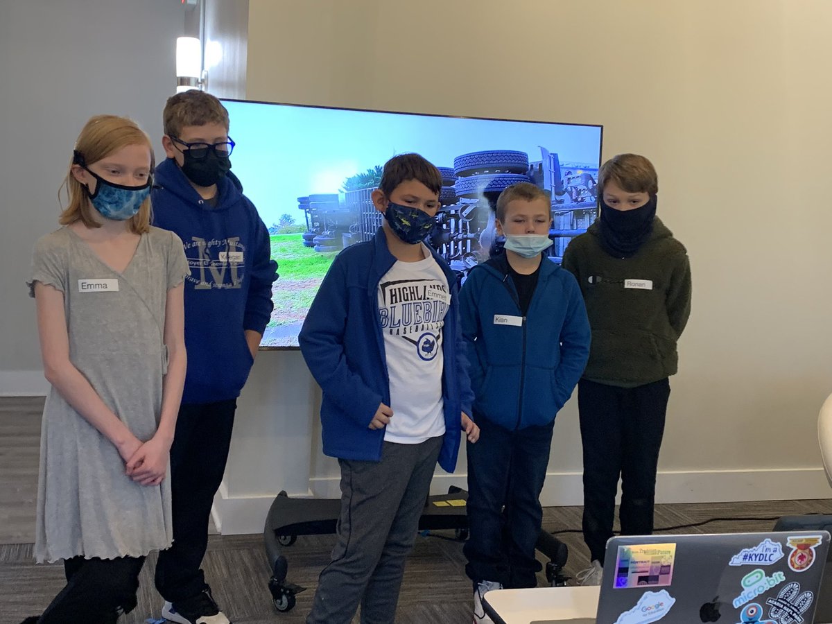 heidinelt's tweet photo. Virtual regionals for @firstlegoleague in the books! Amazed at the enduring skills these kids are practicing! Now we wait! #CreativeProblemSolvers @FTSchools @FTLaunch @FTHighlandsMS @FTMoyerES @BBradfordFTIS @FTSUPT https://t.co/RiEoGSSqWK