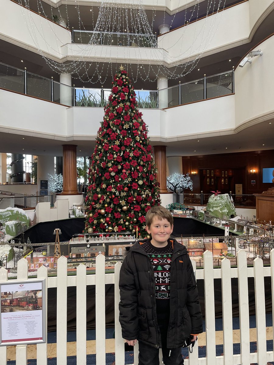v_mac's tweet photo. Amazing festive afternoon tea at the boys favourite hotel and now definitely in the Christmas spirit @TheCelticManor #Christmas2021 #25DaysOfChristmas #feelingfestive #CMRSNAPS #CountdowntoChristmas #itsbeginningtolookalotlikechristmas https://t.co/DegqLPy1bb