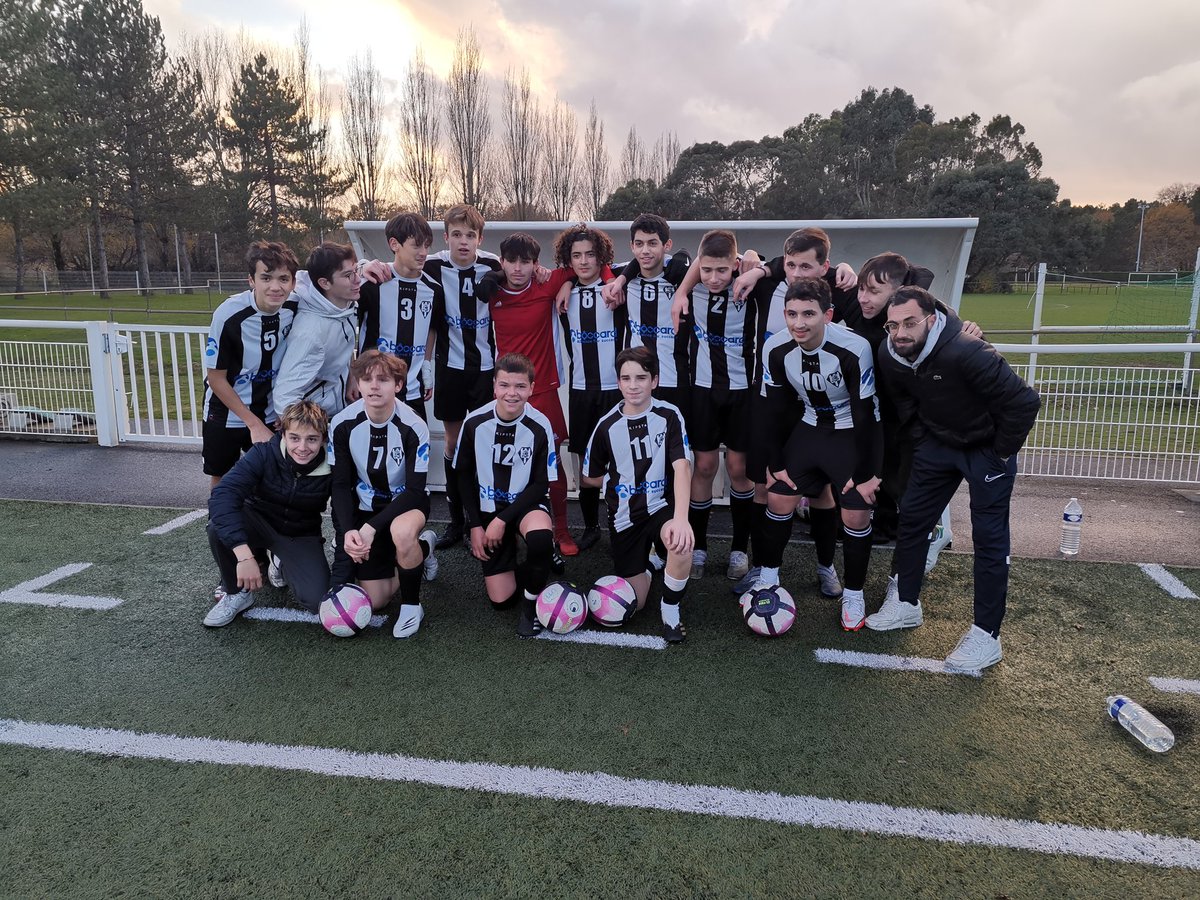 U17 <a href="/ACBFootball/">ACB Football</a> opération maintien en régionale lors de ce dernier match validée !!! Bravo les gars, on se retrouve pour la phase 2