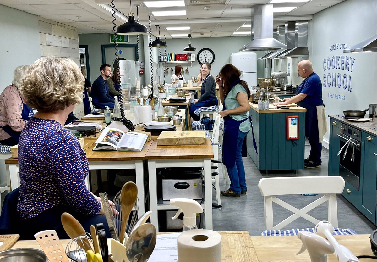 ForestsideCookerysch tweet media