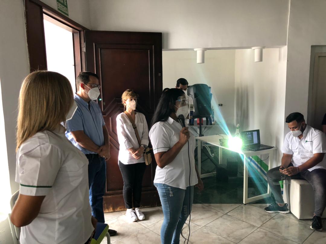 meals4hope's tweet photo. En Acarigua abrimos las puertas del Centro de Atención Arianny, para la atención de niños/as, mujeres embarazadas y lactantes. Arianny fue la primera niña en Portuguesa que, con nto apoyo, superó la desnutrición en 2019. ¡Gracias equipo por su constancia compromiso y cariño! https://t.co/PN8fa3h2RE