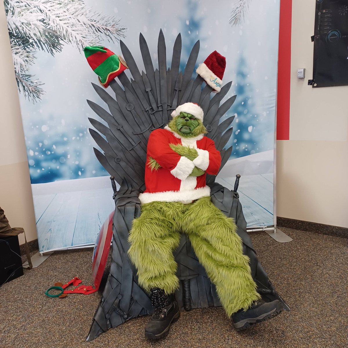 THE GRINCH is in the building!!