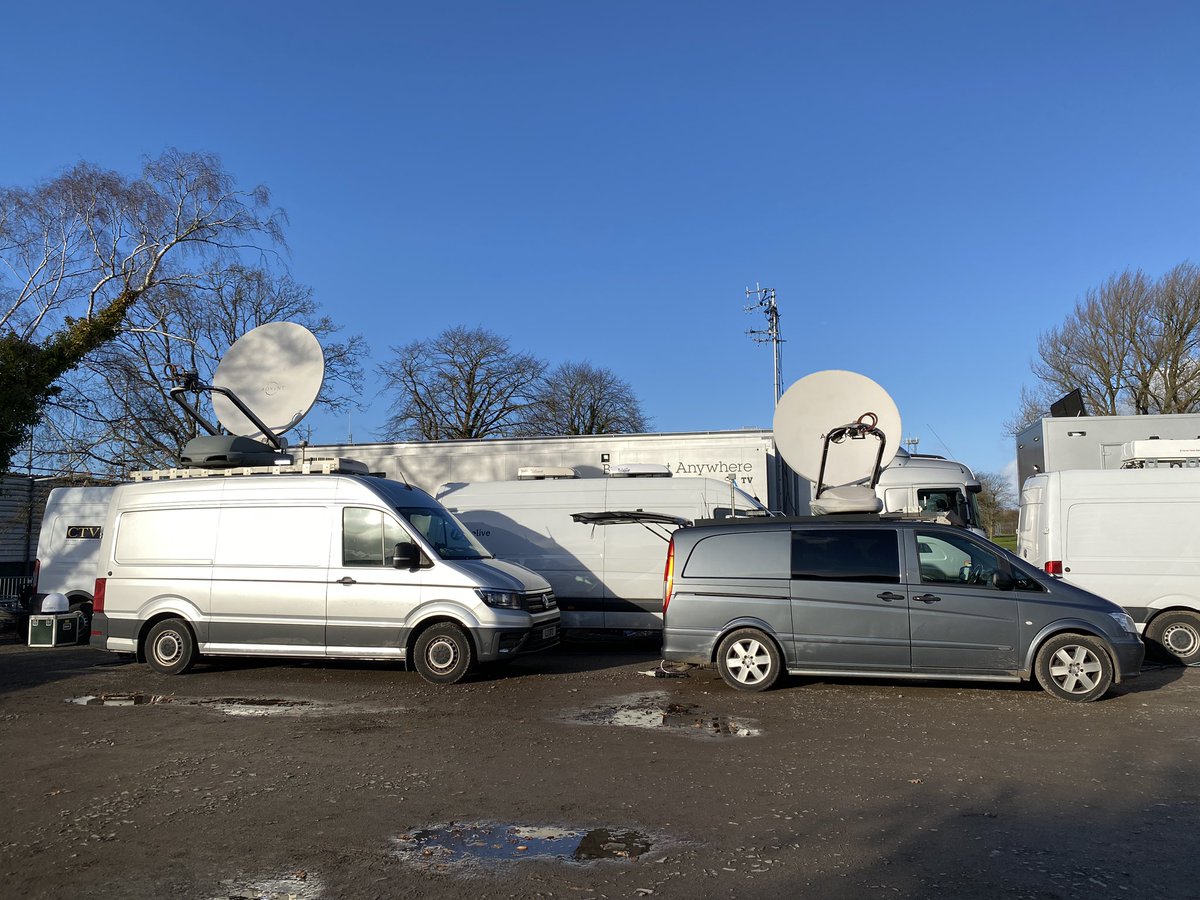 CamsatHD's tweet photo. @NEP_Connect @Timeline_TV @YTFC @StevenageFC for @BBCSport and world feed https://t.co/lXwBJw2k2A