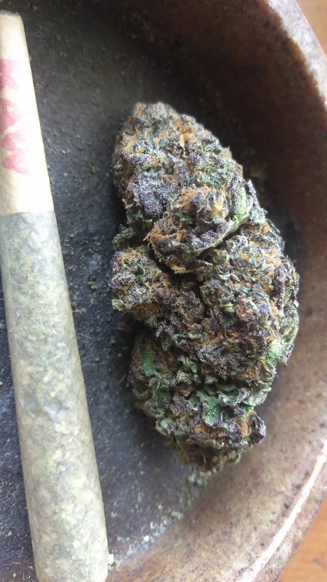 For ALL?? That SMOKE a little LEAF!!! SMOKE TIME!! HAPPY SATURDAY EVERYONE!!!