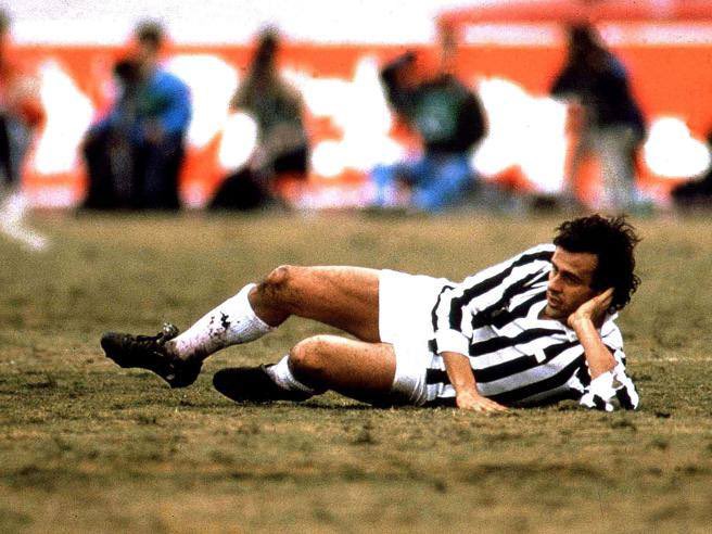 Miteal's tweet photo. #iostoconLaJuventus https://t.co/XJCFVqXntV