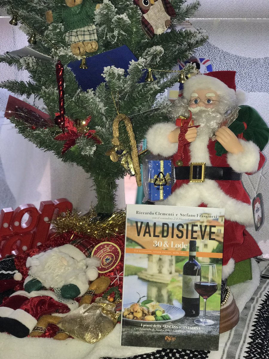 Esce oggi il mio nuovo libro.Anzi,il nostro nuovo libro!Perché questa volta lo abbiamo fatto insieme,per le persone che in questo tempo hanno sofferto la solitudine.Ecco “Valdisieve 30 &amp; Lode” - “Un territorio, trenta ricette, mille idee”, <a href="/EffigiEdizioni/">Edizioni Effigi</a>! cpadver-effigi.com/blog/valdisiev…