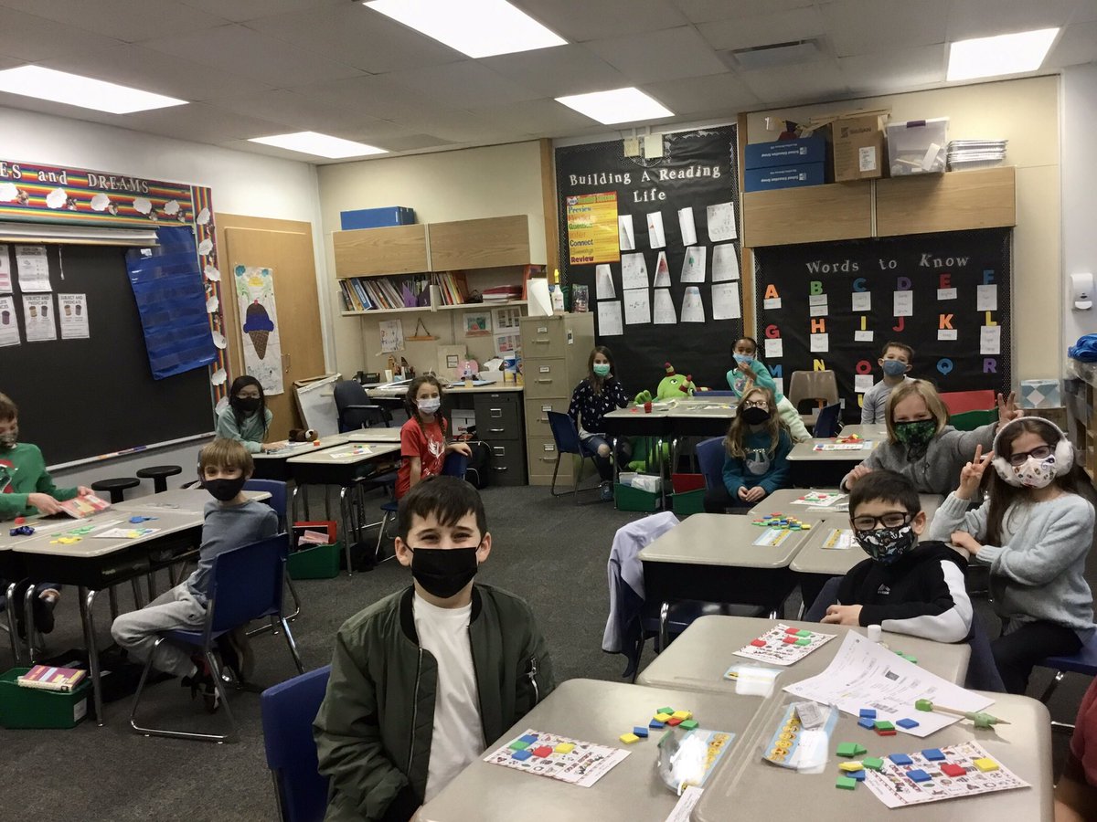 ZacharyBeyer3's tweet photo. Teacher swap day Friday! Having fun with 3rd grade math bingo! @FieldD64 @D64News @D64Educators #d64smiles https://t.co/AfnVtCoziC