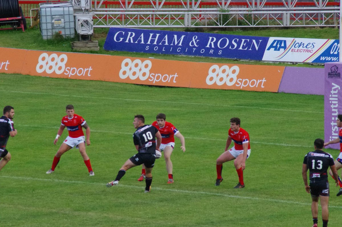 AppleyardJoseph's tweet photo. Looking forward to speaking to @georgelawler6 on @podcast_robin about his time at the club, how he started his career and the future as he moves to Castleford #RedRobinPodcast https://t.co/AU2guVzbeY