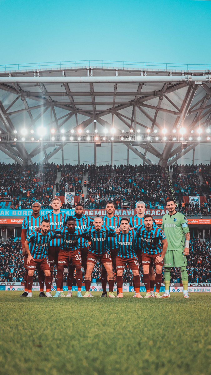 L  İ  D  E  R !  ❤️💙🧿