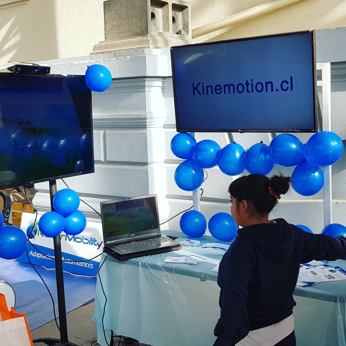 KinemotionChile's tweet photo. Nuestro equipo de profesionales han desarrollado #innovación tecnológica Made in Chile para la #rehabilitación y tratamiento de niños y adultos mayores.
Nos encantaría que todos apoyaran a la #Teleton para que estos programas funcionen en todo #Chile https://t.co/BdHfHsqZVX