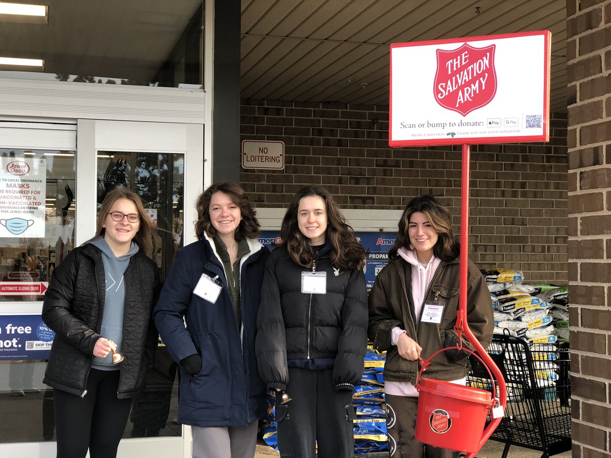 NhsCary's tweet photo. Thank you to everyone who donated to our #redkettle this week when we rang our bells at Jewel-Osco in Cary. We will be ringing again in FRG on Tuesday and Thursday! @CaryGroveHS @kveldyCG @salarmychicago @NeilLesinski #WeBeCG https://t.co/epOorvI2z9