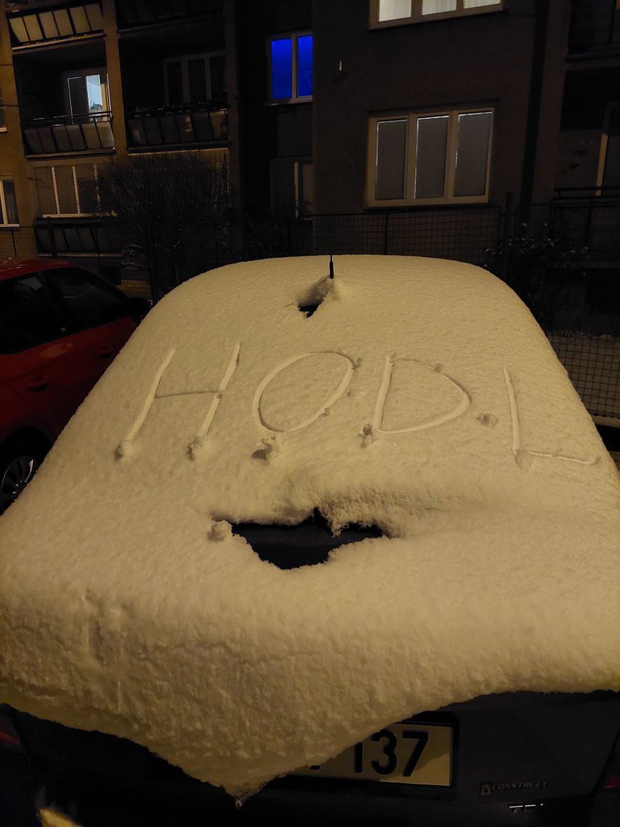 GreekCryptoComm's tweet photo. From #Prague with Love... #HODL https://t.co/nZYYLx1B0J