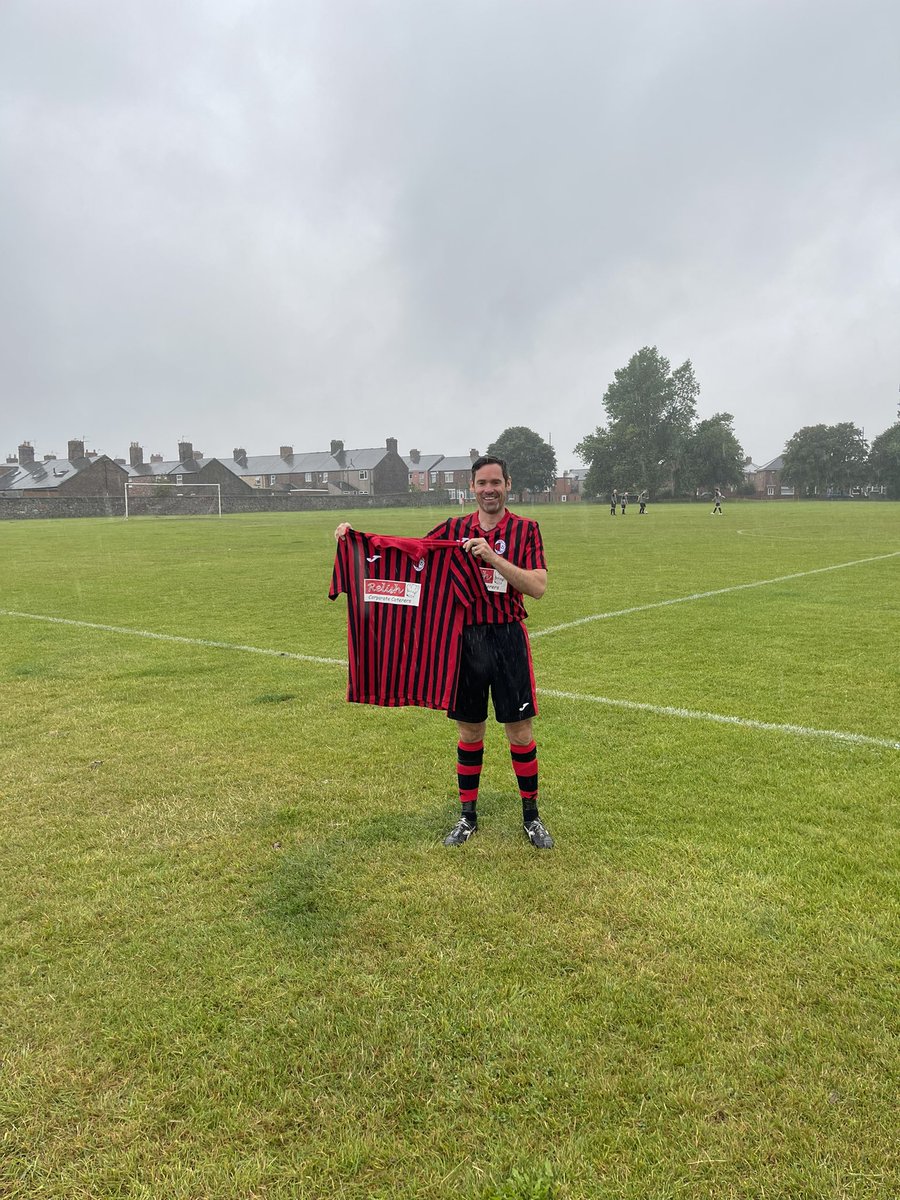 Our November player of the month goes to <a href="/KevinRi76448944/">Kevin Richardson</a>.  Some tremendous performances over the course of the month, scoring 6 goals along the way.  His work rate and energy are infectious.  Notable mentions must go to <a href="/MarkHVFC/">Mark Davison</a> &amp; <a href="/LeeSCoulter/">Lee Coulter</a>