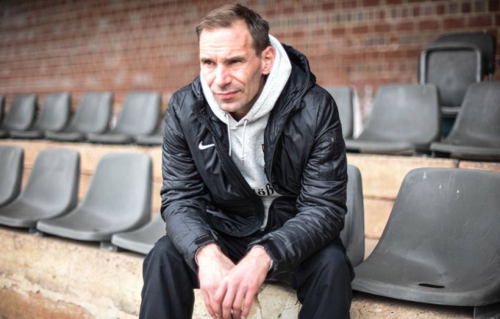 theutdjournal's tweet image. 🚨 BREAKING: Sports Psychologist Sascha Lense will join Ralf Rangnick's staff at Manchester United #mufc #mujournal 

[@schfer_g]