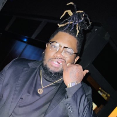 rob__eats's tweet image. #NewProfilePic