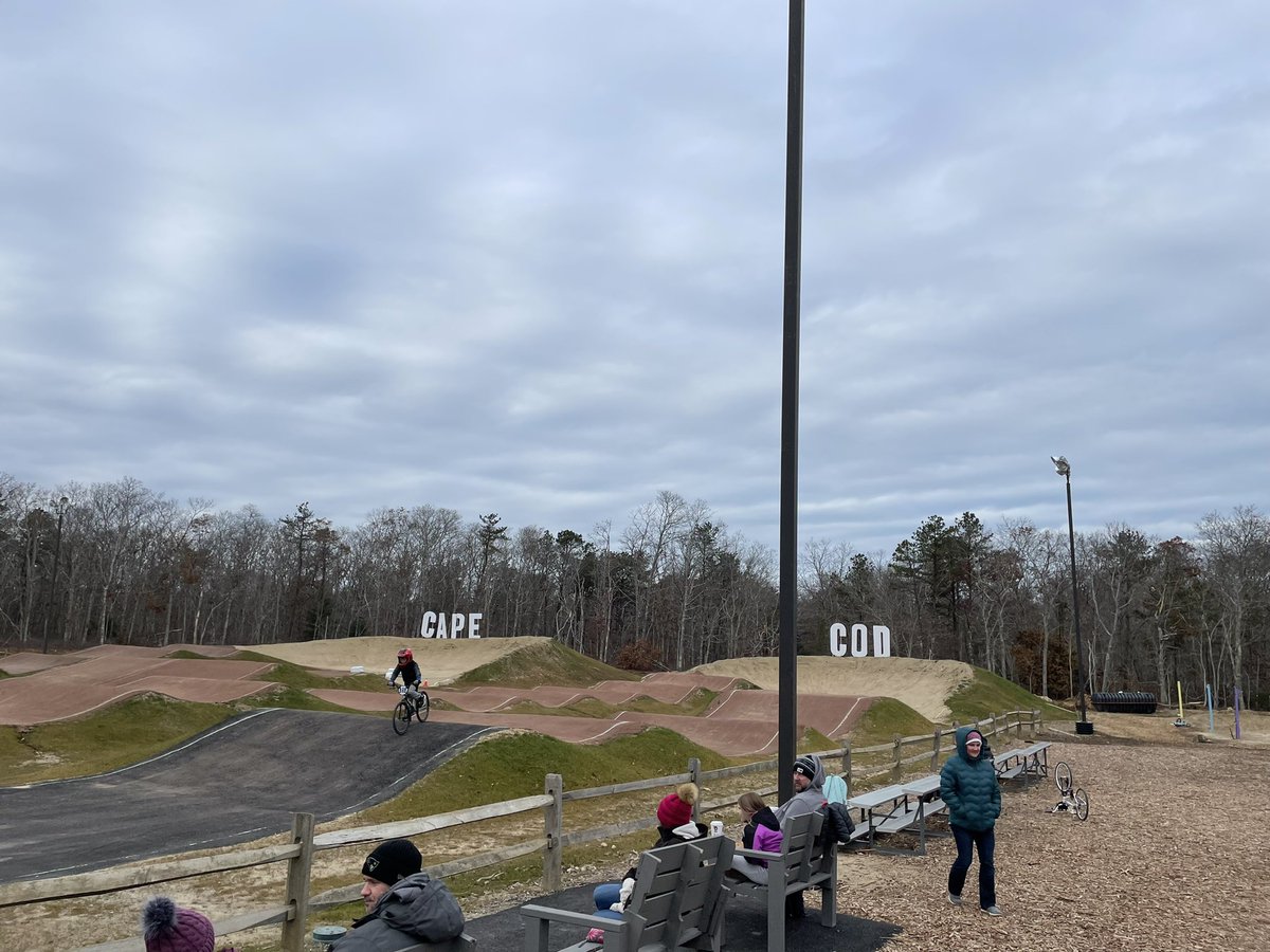 Race day, and raffle drawing day too 🏁🎉

Next weekend we wrap for the season ☹️