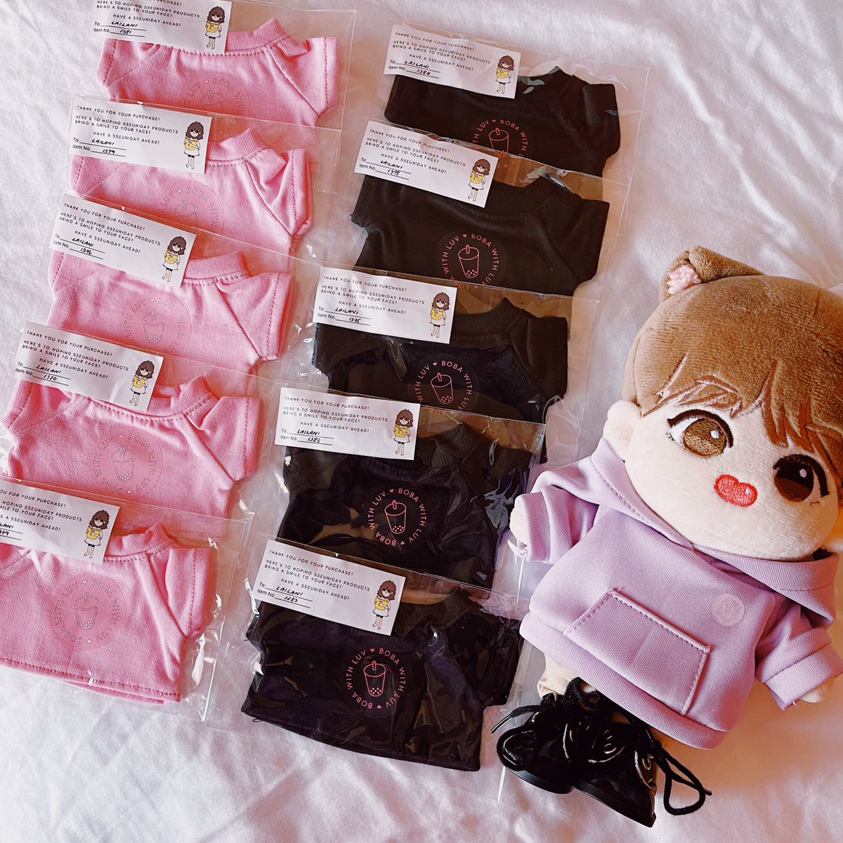 eccentaecity's tweet photo. Hosted a mini group order for #BOBAWITHLUV doll shirts and the shop owner sent me a free lavender hoodie for Tete with @bobawithluv logo. I’m sensitive, don’t touch me. Thank you so much @SseuniDay! 💜 https://t.co/hlomI5Wk5l