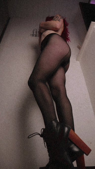 Like my pantyhose?  #pantyhose #PantyhoseAss #nsfwtwt https://t.co/ElqVOLXNNh<a href="/tag/pantyhose"class="tags">#pantyhose</a><a href="/tag/pantyhoseass"class="tags">#PantyhoseAss</a><a href="/tag/nsfwtwt"class="tags">#nsfwtwt</a>