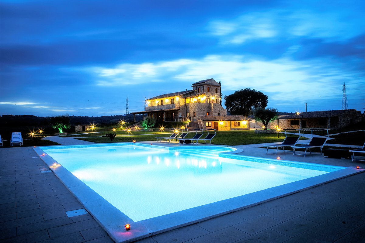 Now is the right time to invest in Italy. 

Read why overseas investors are looking to make their Italian dream a reality:
preferredmagazine.ca/investing-ital…

#Italy #Investments #Future #Money #Bitcoin #RealEstate #Property #Buyer #Overseas #Villa #Bungalow