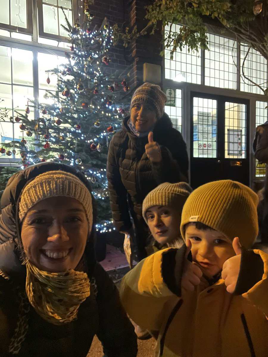 Semykaya's tweet photo. Thanks for the lovely Christmas fair @ChaseWimbledon We had so much fun ❣️ https://t.co/hjEcXh6lIo