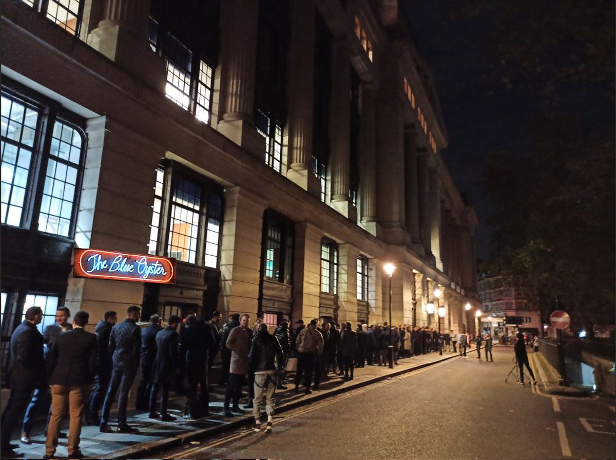 hexegade's tweet image. Wait a minute... what kind of club is this?
#HEX #WeHaveBeenTricked #LeatherJacketsOn