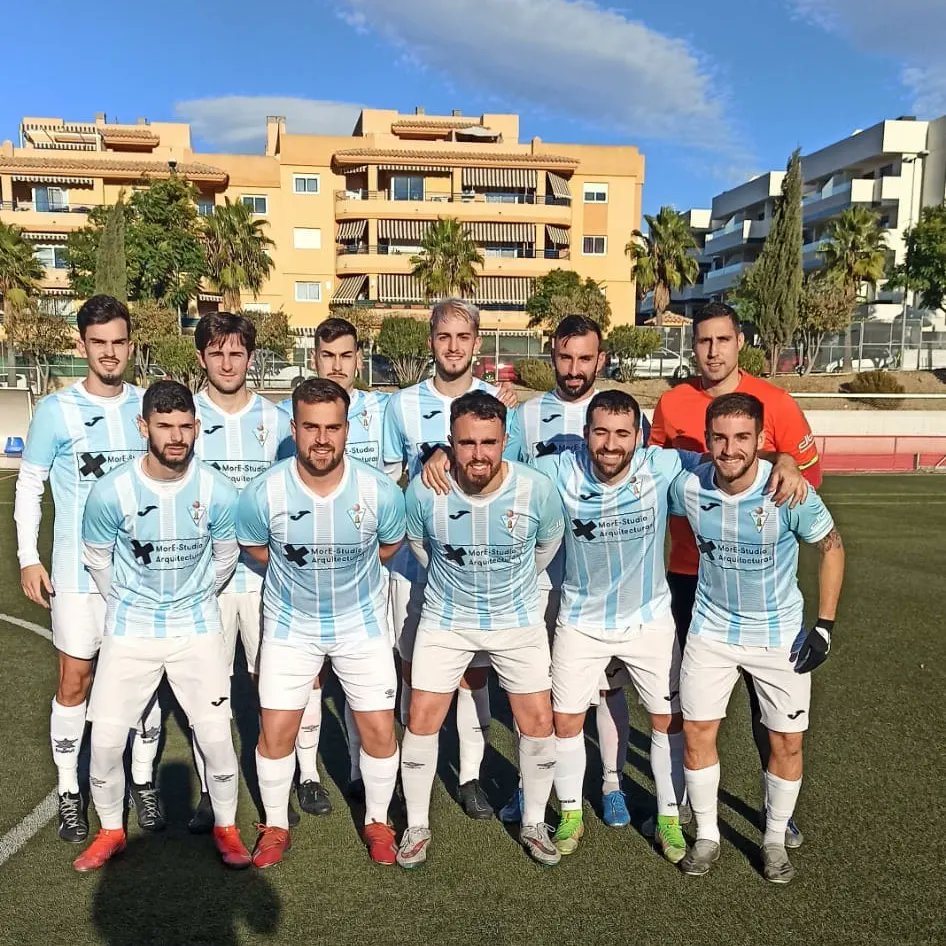 UDOjen's tweet photo. Treceavo partido de Temporada!!

Empate 1-1 ante @c_pizarra
con gol de Aldu.

#VamosOjén
#UDOjén https://t.co/kNRHr3jtvV