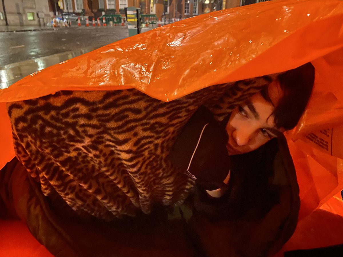 KathyButt5's tweet photo. More sleep out photos https://t.co/Q5HxQTA0U0