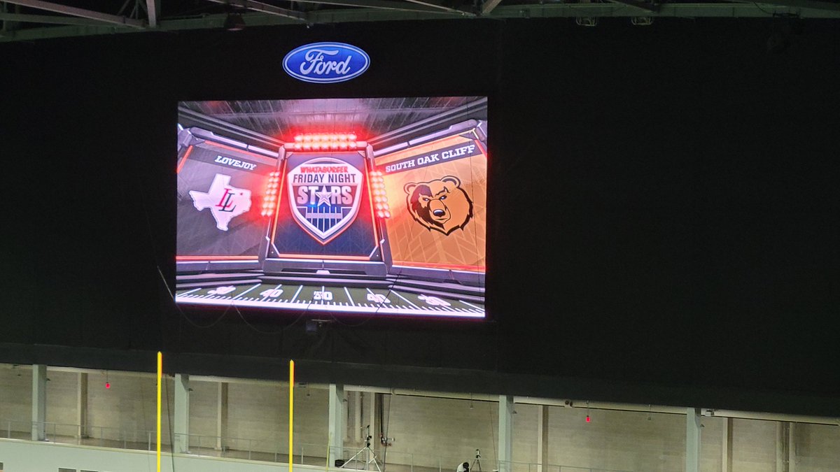 FridayNghtGlory's tweet photo. Almost Go Time!
2:30 Kickoff!!
@SOCGoldenBearFB @LovejoyFootball
@The_RightCall @KennyMatthews @RandyE30 @AFGP_Sports @paytpeterson1 @erica_seay @Parker_Turley52 @paytpeterson1 #QtrFinals #FNGSports https://t.co/pqamHS8Q0S