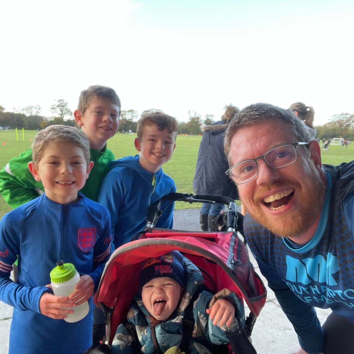 chriskidd's tweet photo. Parkrun this morning was cold and very muddy - pushing Jonah was like pushing the buggy through treacle. 

#buggyrunning #buggyrun #buggyrunner #ukrunchat #parkrun #Lymington #run #runner #running #runningmotivation https://t.co/vPMFwIsbyI
