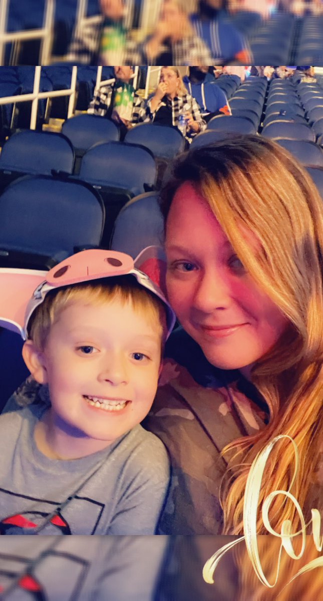 MrsOverbysClass's tweet photo. #disneyonice https://t.co/X7pGE0CGbk
