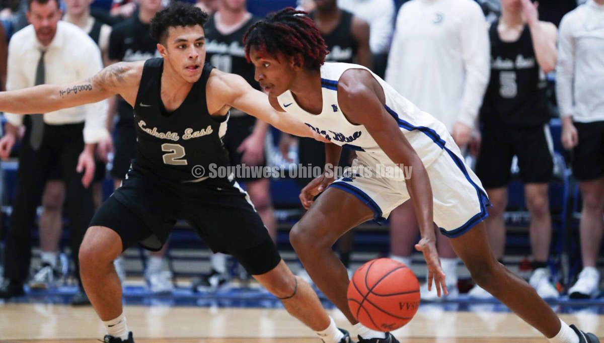BOYS BASKETBALL: Lakota East pushing the pace with deep, talented roster, tops Hamilton in Big Blue's opener ... Skip Weaver report &amp; 20 captioned Ron Alvey photos swohiosportsdaily.com/2021/12/04/lak… @AvesAthletics <a href="/OakHillsMBB/">Oak Hills Boys Bball</a> <a href="/OakHillsSports/">Oak Hills Sports</a> <a href="/BasketballMason/">Mason Comets Boys Basketball</a> <a href="/fcsdathletics/">Aaron Blankenship</a> <a href="/ColesJadon/">Jadon Coles</a>