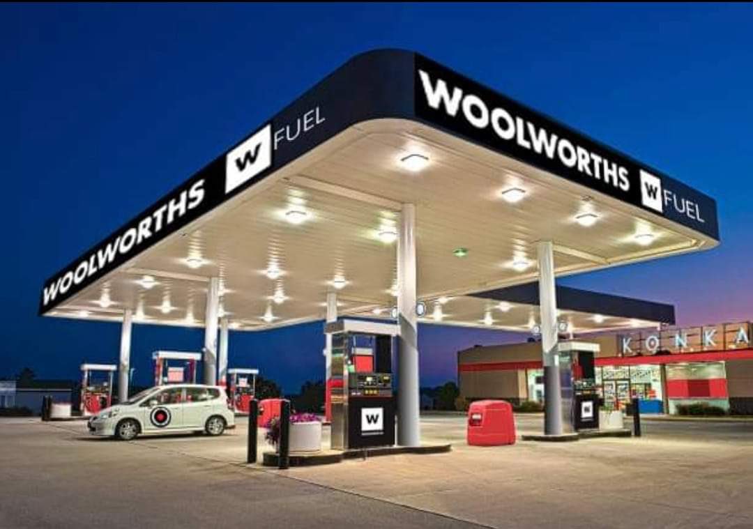 azh_bas's tweet photo. Getting petrol be like😭 https://t.co/ohnHSzrPNx