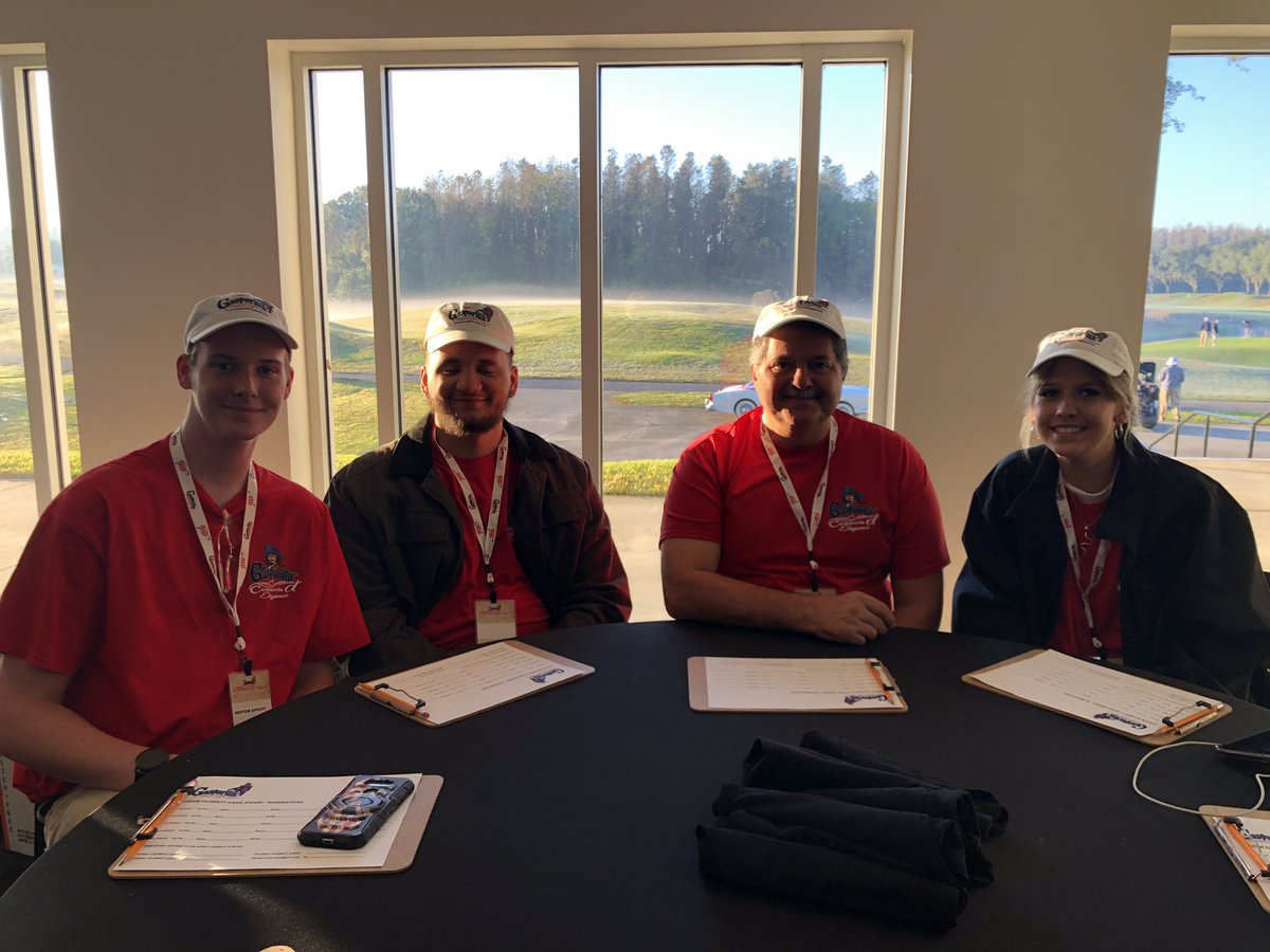 MendolaOrg's tweet photo. Gaither High School Automotive is training Judges at the Gasparilla Concourse De Elegance car show from some of the best judges in the world https://t.co/wcI9tUdlwK