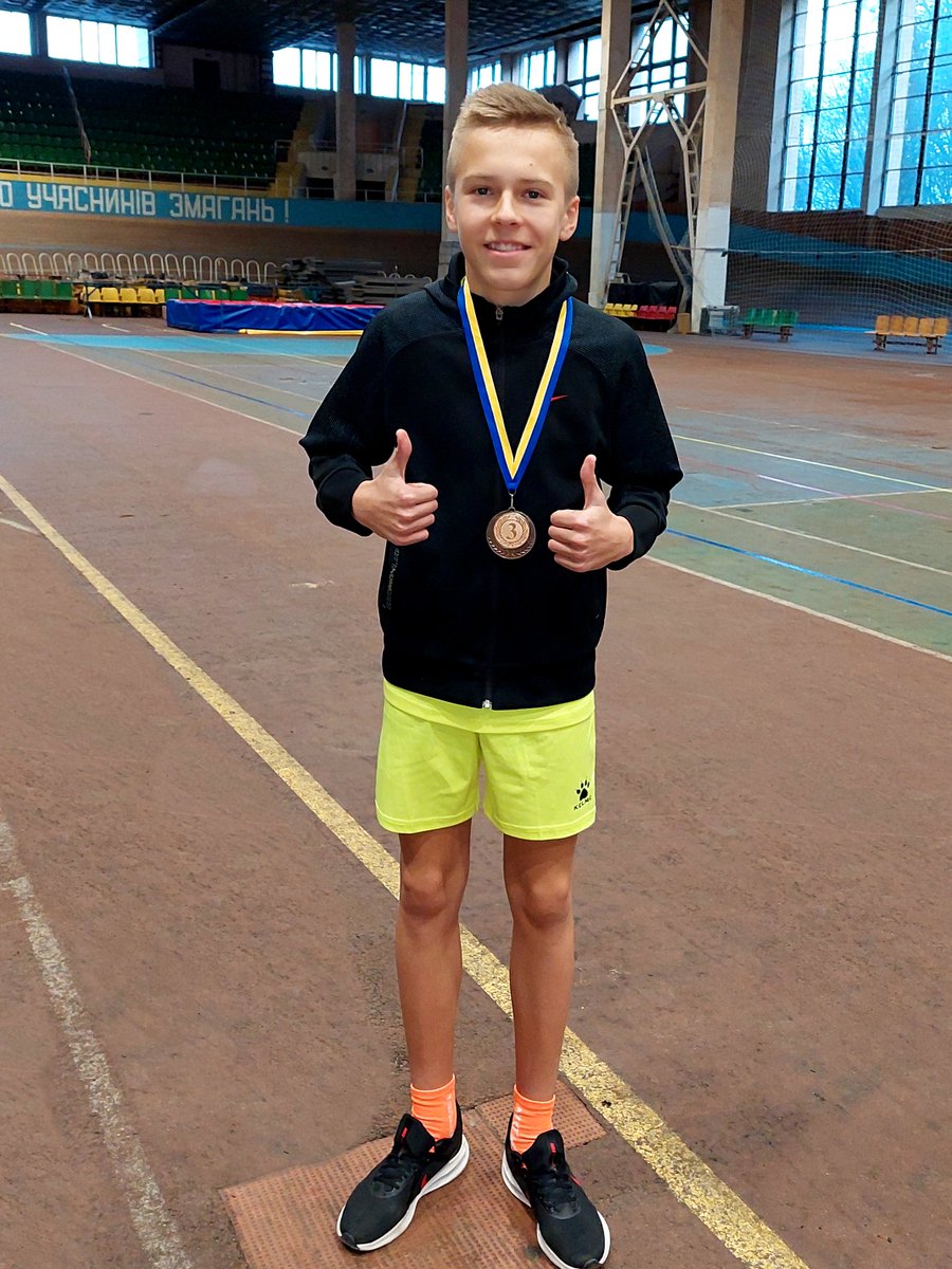 bobenchyk_'s tweet photo. 💥🇺🇦🏆 RUN 🥉🏃‍♂️🏁
#ukraine #motivation #coach #running #sport #atlet #lviv #bobenchyk #footballer #training #sports #run #like4follow #runner #football #спорт #champion #ukrainian #runners #мотивація #україна #біг #спортзал #атлет #тренер #бобенчик #львів #футболіст #спортсмен https://t.co/K7YZ8UhBCT