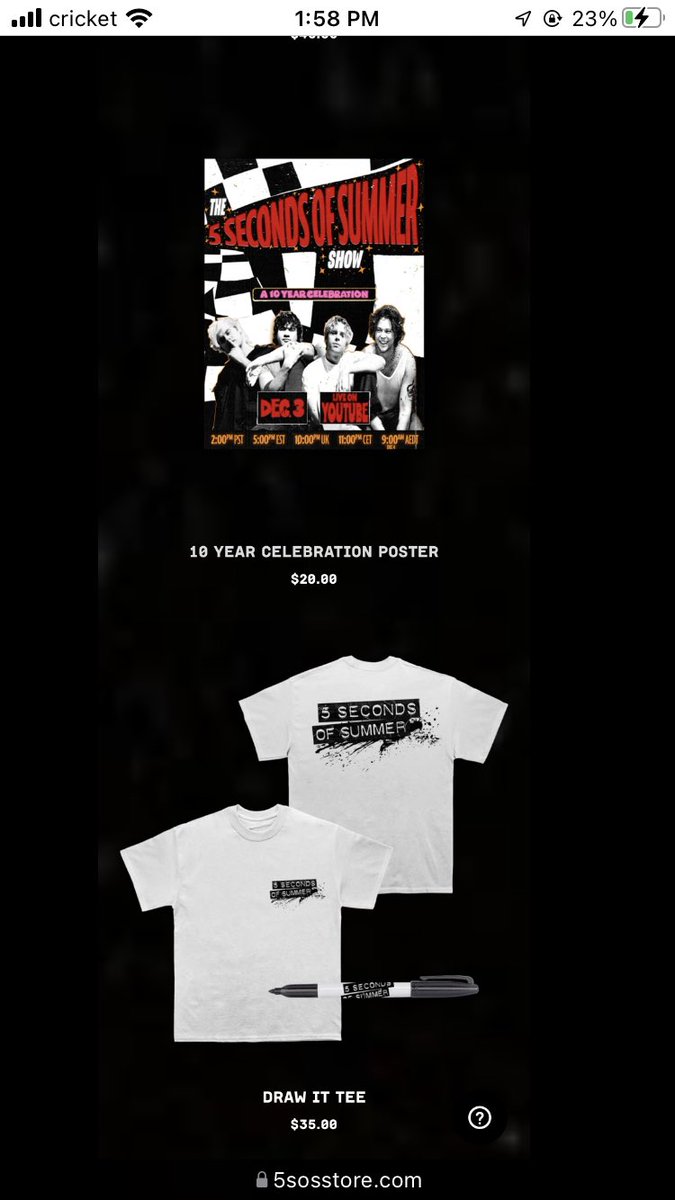 lrhswildflower's tweet photo. 5SOS GIVEAWAY!!
-mbf me!
-gotta be comfy sending ur address!
just like, retweet &amp; reply w a pic of your lane and which thing you’d want :)
winner can choose whichever item they want from the 5sos store that is under $40!! good luck ^-^ https://t.co/YGahh0kFoQ