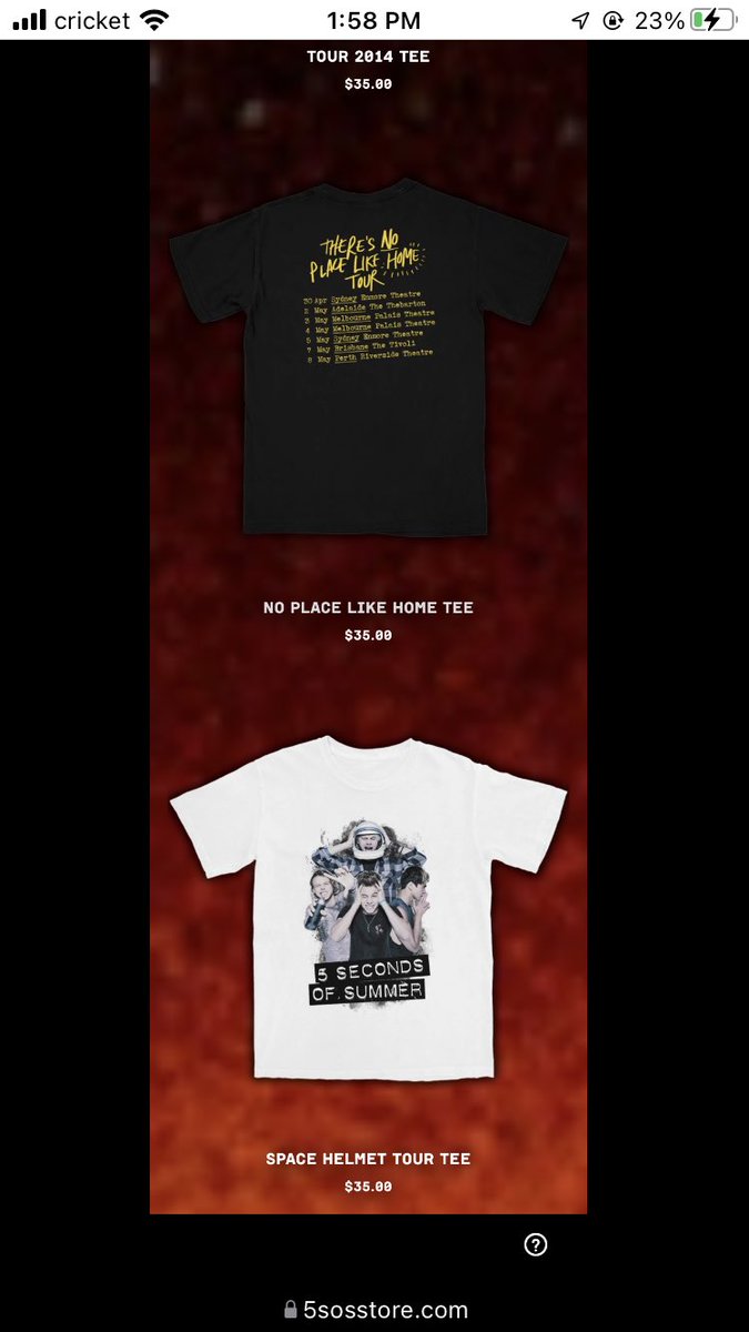 lrhswildflower's tweet photo. 5SOS GIVEAWAY!!
-mbf me!
-gotta be comfy sending ur address!
just like, retweet &amp; reply w a pic of your lane and which thing you’d want :)
winner can choose whichever item they want from the 5sos store that is under $40!! good luck ^-^ https://t.co/YGahh0kFoQ