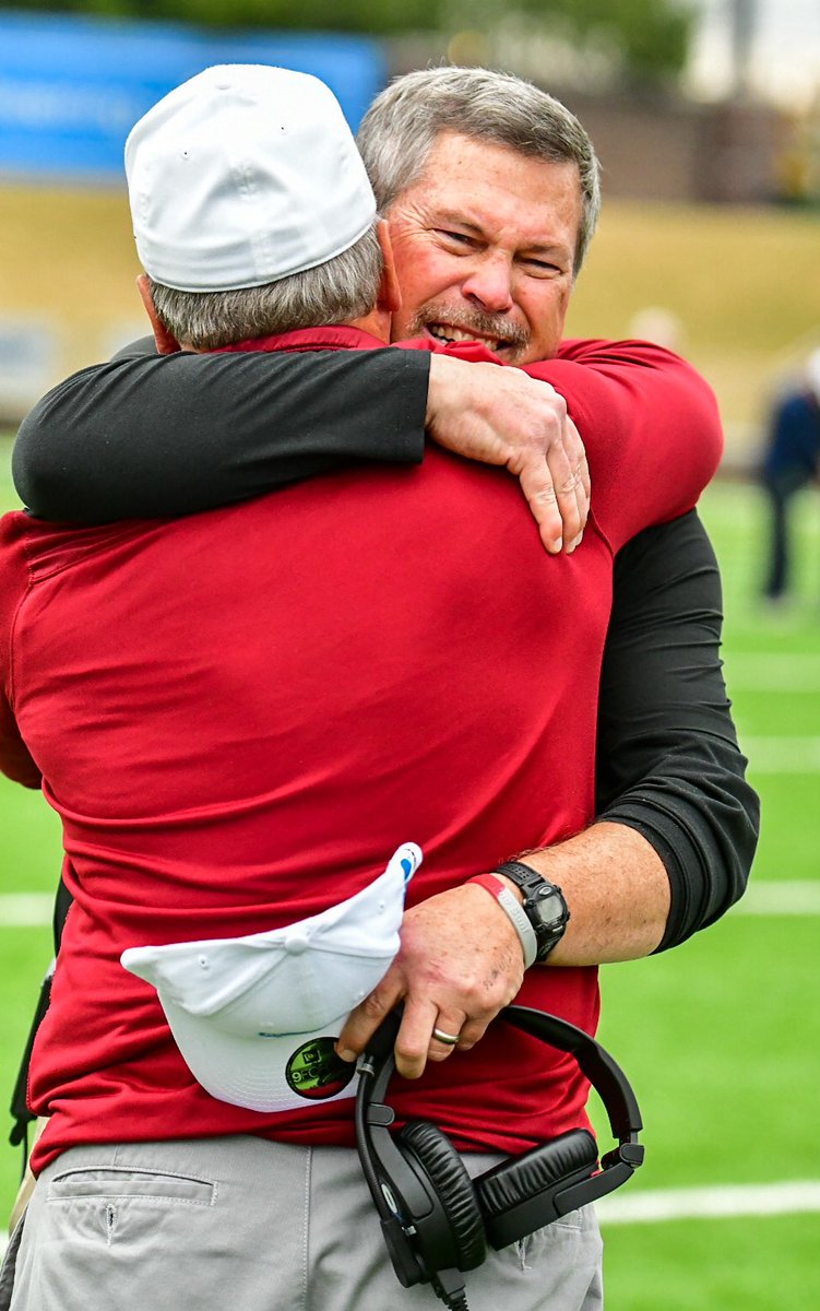 ZachBirdsong's tweet photo. Tullahoma is your Class 4A Champions after beating Elizabethon 21-14 in overtime! I didn’t get a chance to post photos during the celebration. Here’s the first of several photos. https://t.co/0AX8Phw5Vy