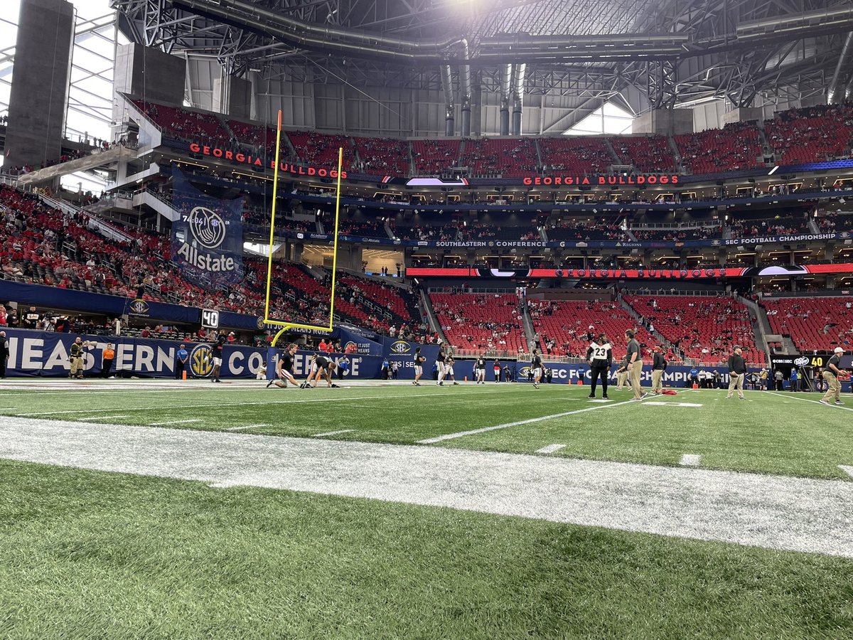 BlevinsSam's tweet photo. Well… here’s ya answer! #BlevDawg is covering the real #Dawgs and the #Tide in the #SECChampionship in Atlanta today!! Look for full coverage from today’s matchup with @paulshahen tonight on @WRCB at 6 & 11! #work #Dawgson3 #Tideon3 #SECChampionshipon3 #photog https://t.co/65SrpnoHEi