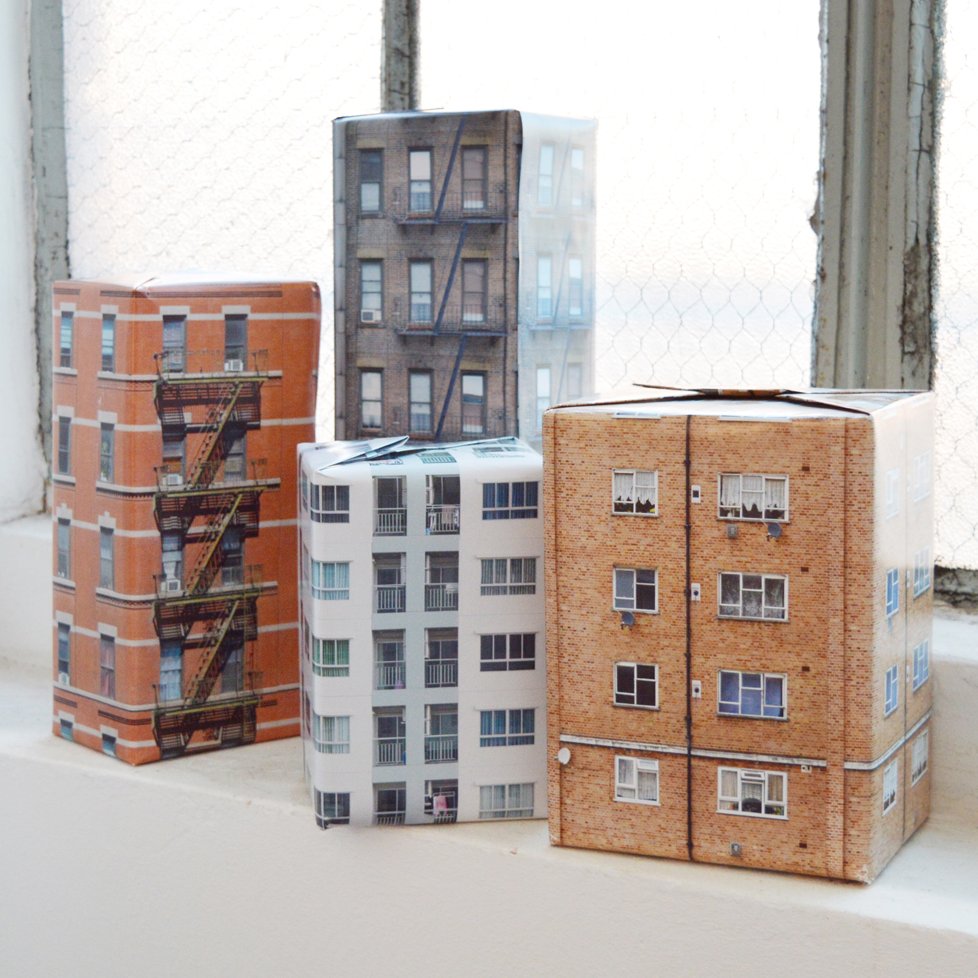 MrTimDunn's tweet image. Stop the hunt. I have found the greatest wrapping paper ever created and it is by @NickSellek windowcards.co.uk/productlist.ph…